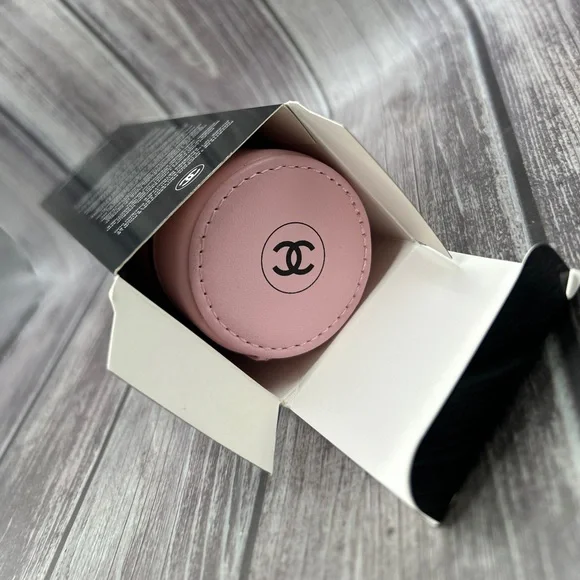 NIB CHANEL Set of 3 Makeup Brushes with Storage Case Bag Ballerina Pink Black CC - Picture 6 of 14